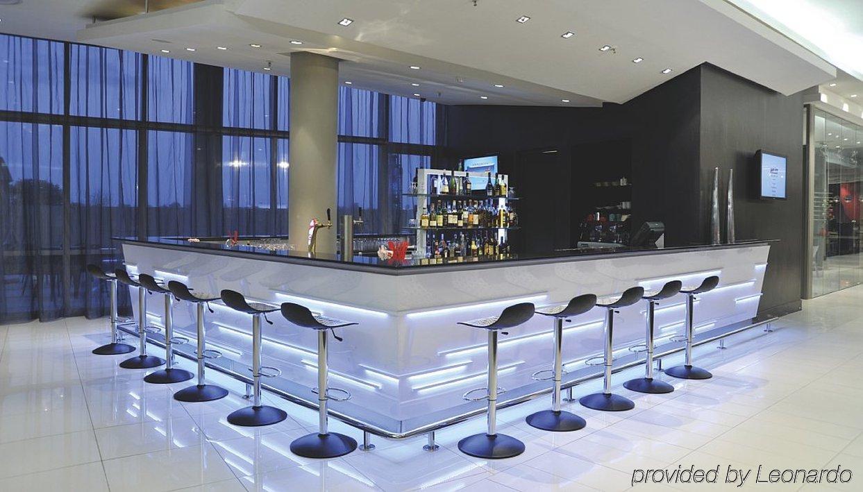 Park Inn Sandton Йоганнесбурґ Ресторан фото