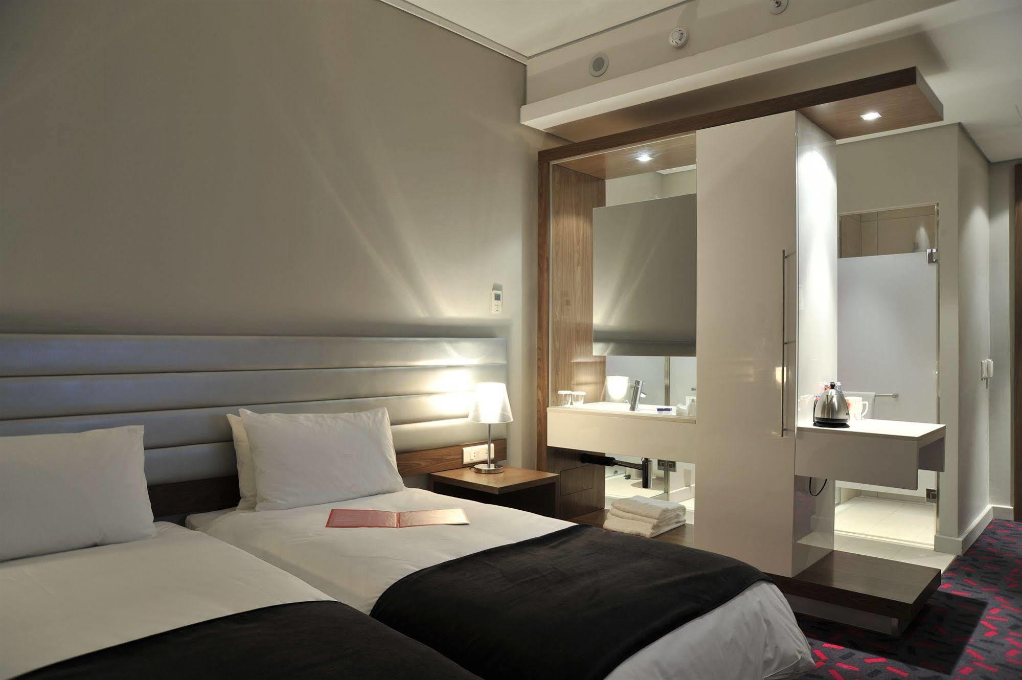 Park Inn Sandton Йоганнесбурґ Екстер'єр фото