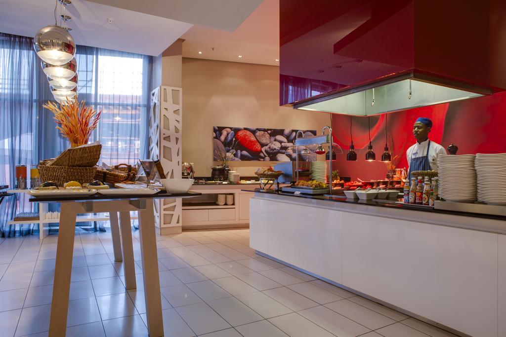 Park Inn Sandton Йоганнесбурґ Екстер'єр фото